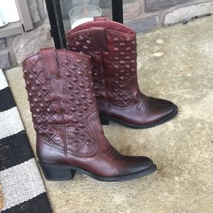 Lucky brand cowboy boots